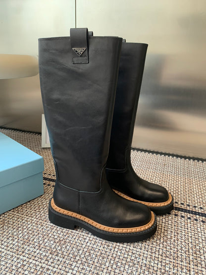 Pra 25fw Classic triangle-studded boots