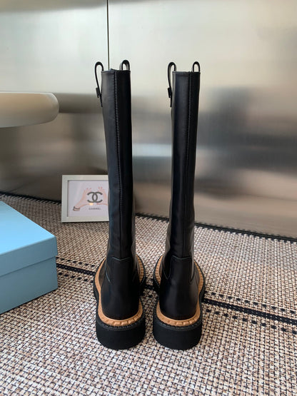 Pra 25fw Classic triangle-studded boots