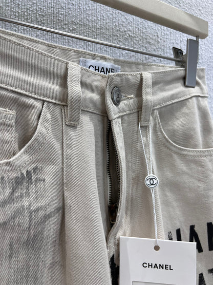 C 25fw Graffiti Lettering Straight-Leg Jeans