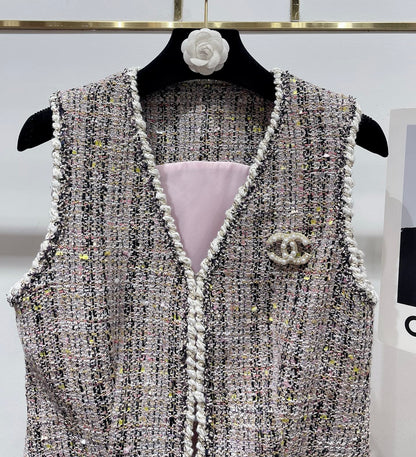 C 25fw Tweed vest