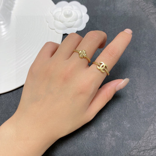 C 25 Simple logo + flower ring set