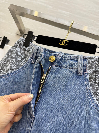 C 25 Printed washed jeans