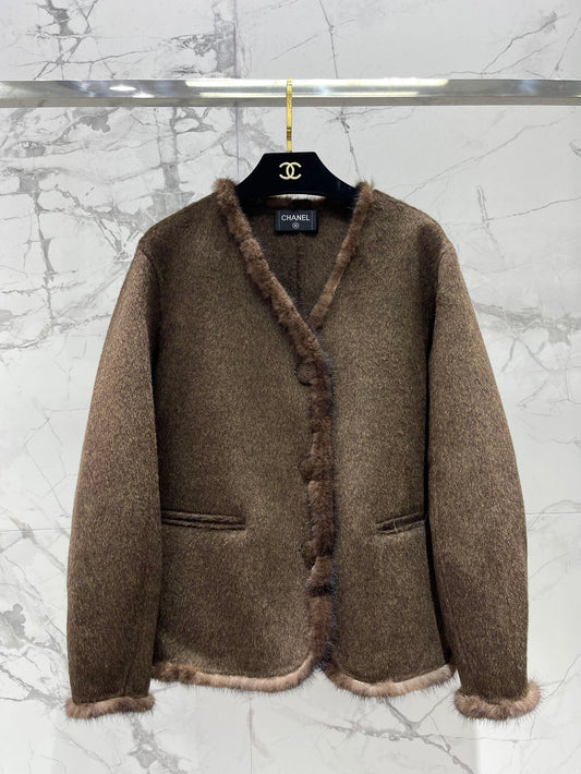 C 25fw camel hair mink coat