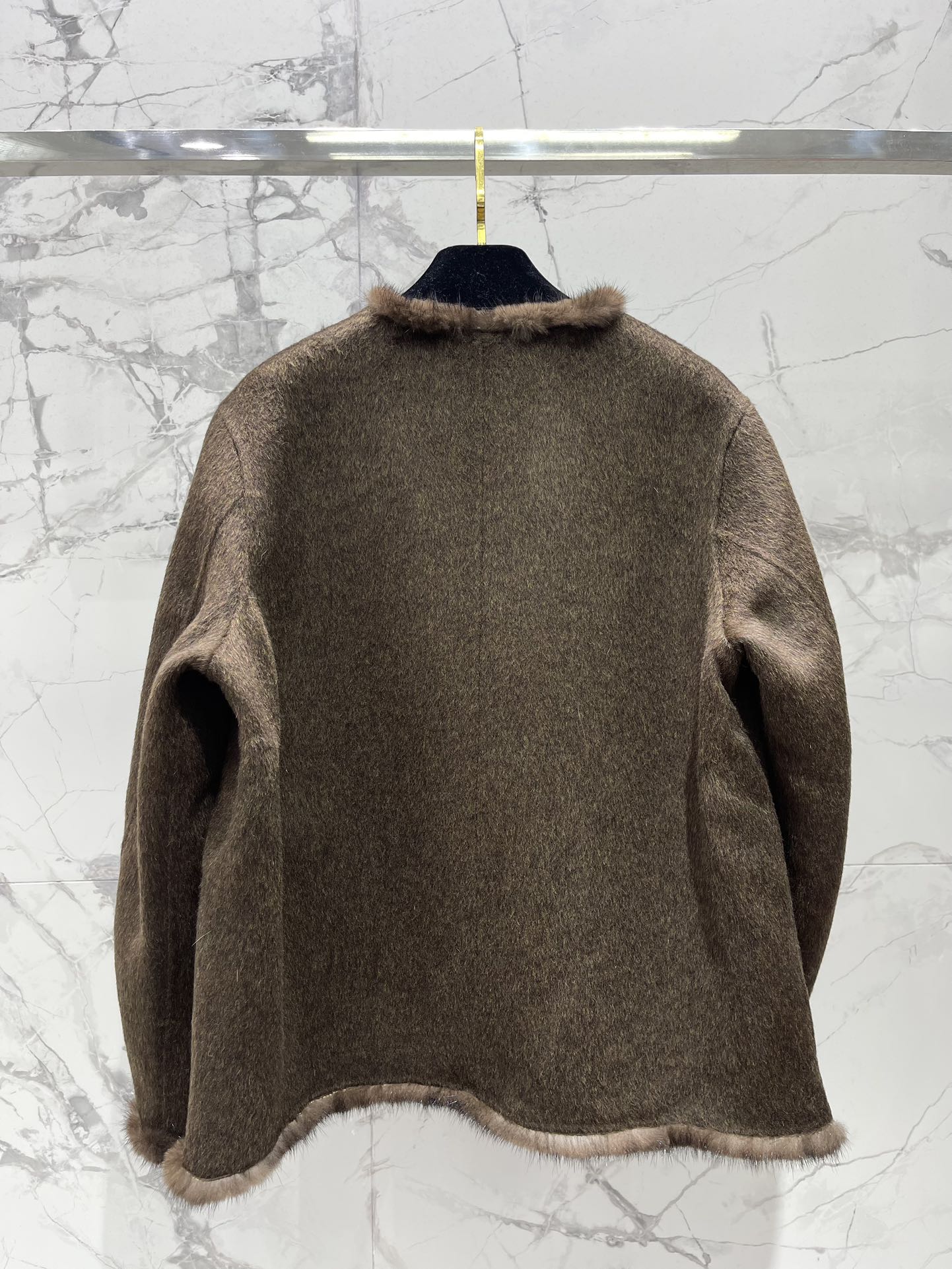 C 25fw camel hair mink coat