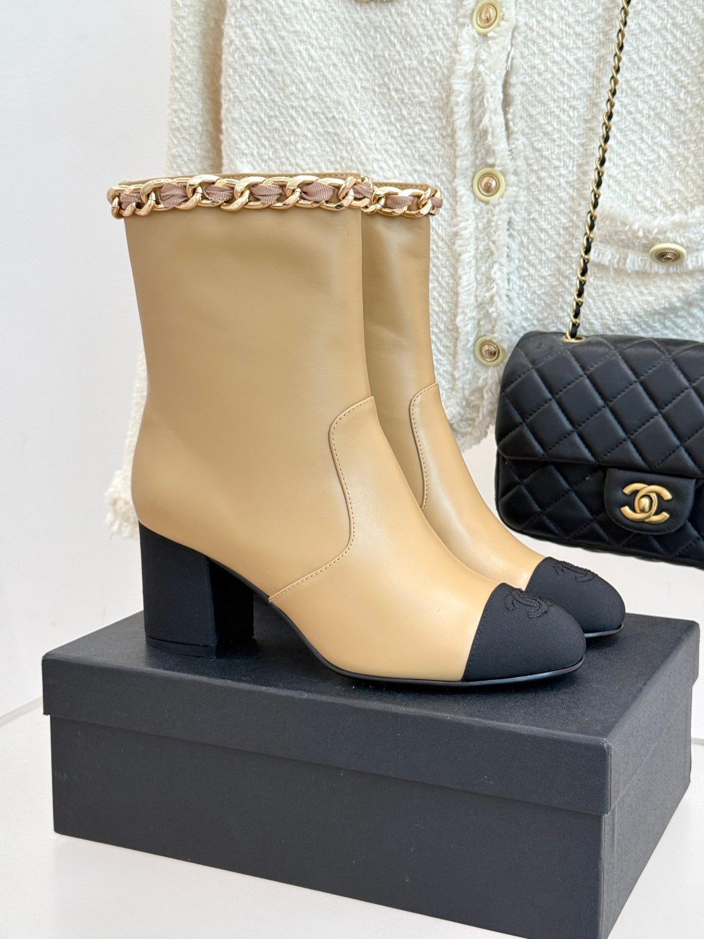 C 25Bfw Runway Style Diamond Chain High Heel Ankle Boots(BLACK/WHITE/YELLOW)