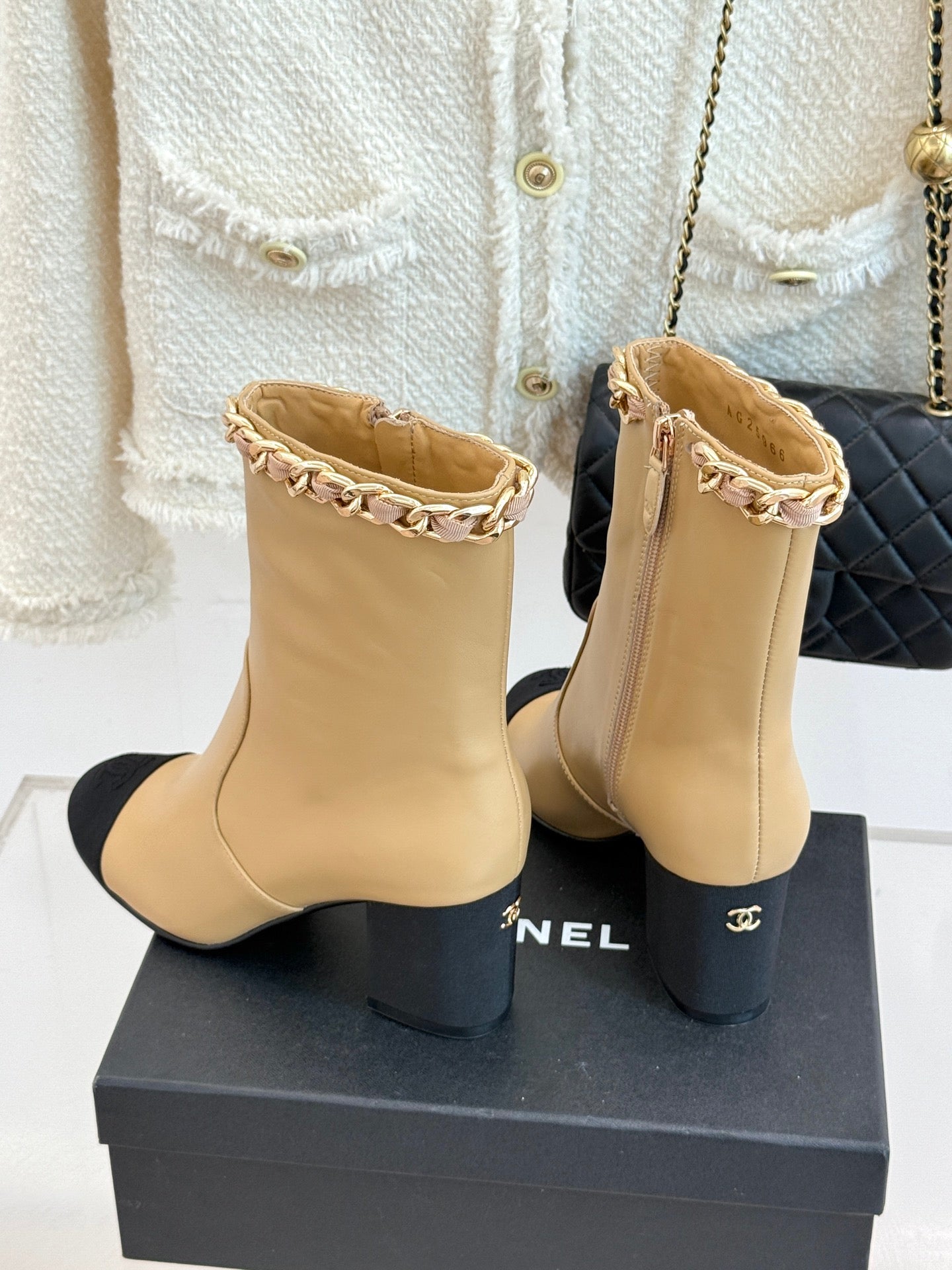 C 25Bfw Runway Style Diamond Chain High Heel Ankle Boots(BLACK/WHITE/YELLOW)