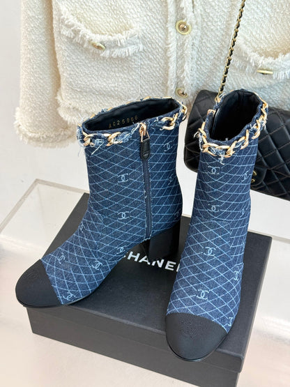 C 25Bfw Runway Style Diamond Chain High Heel Ankle Boots (DARK BLUE/BLUE)