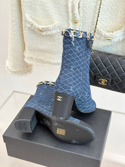 C 25Bfw Runway Style Diamond Chain High Heel Ankle Boots (DARK BLUE/BLUE)