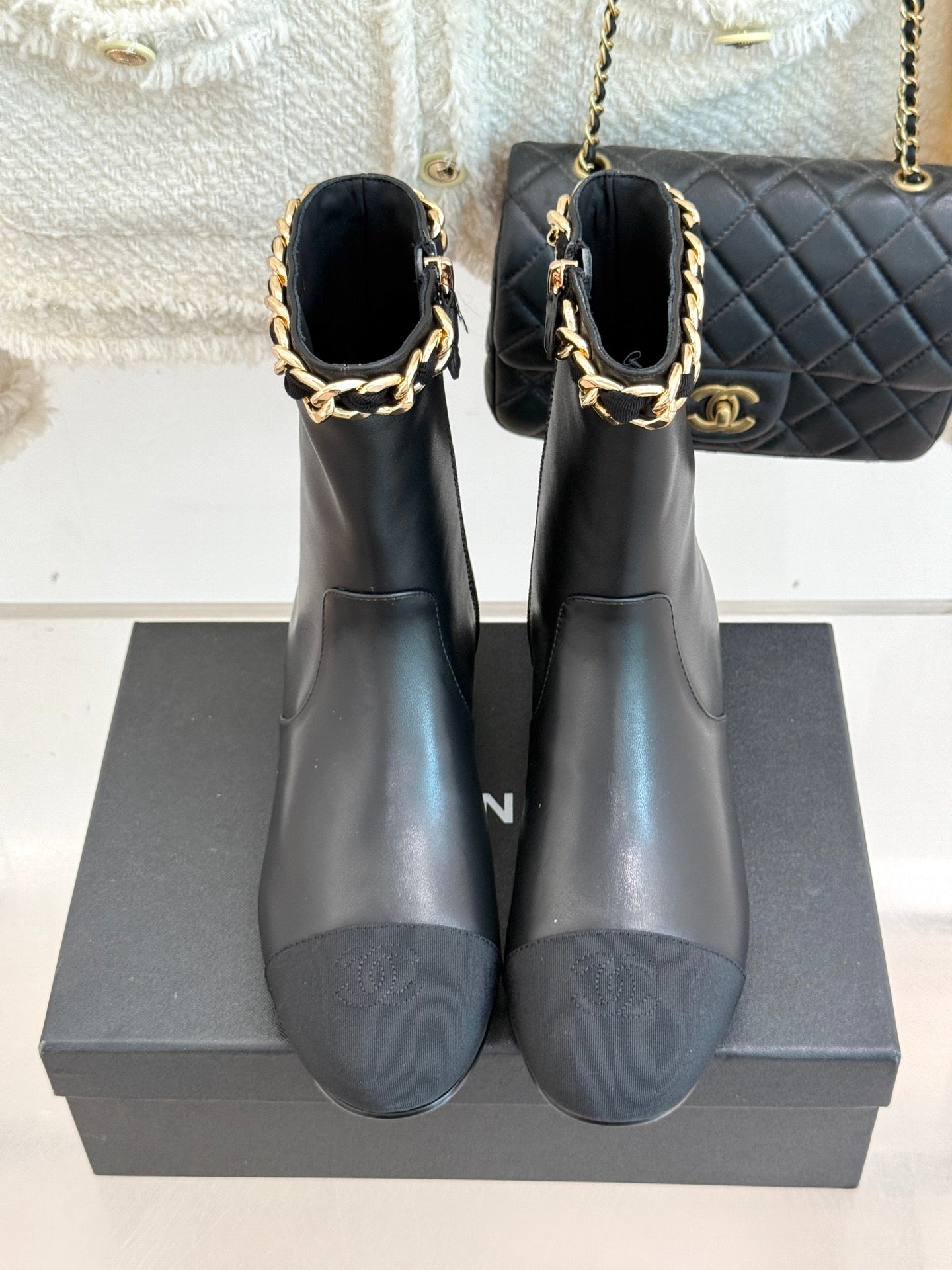 C 25Bfw Runway Style Diamond Chain High Heel Ankle Boots(BLACK/WHITE/YELLOW)