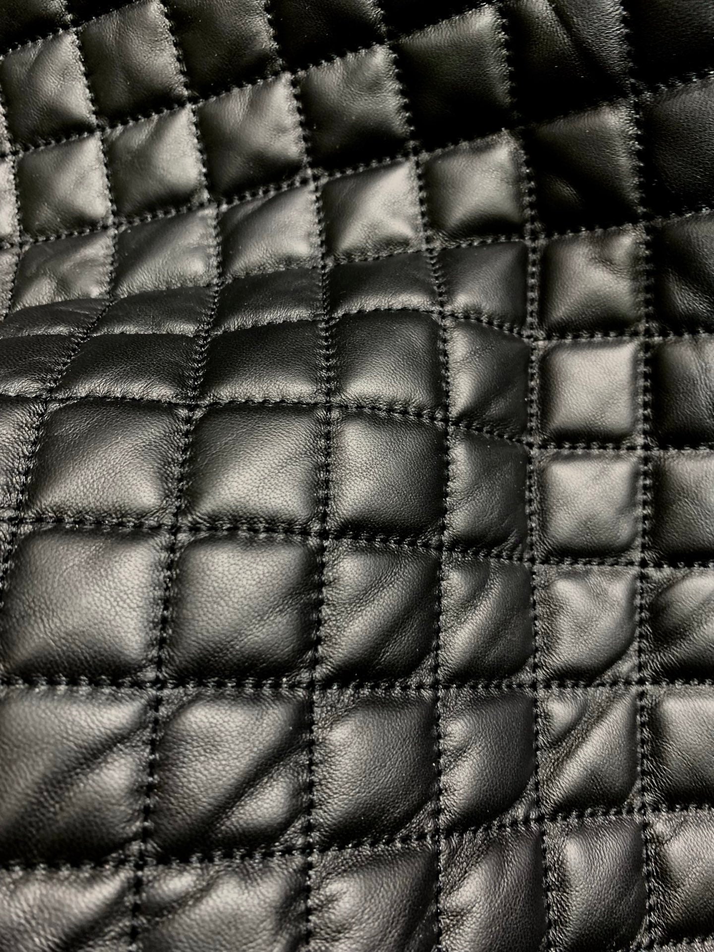 C 25fw Lambskin diamond chain strap genuine leather skirt