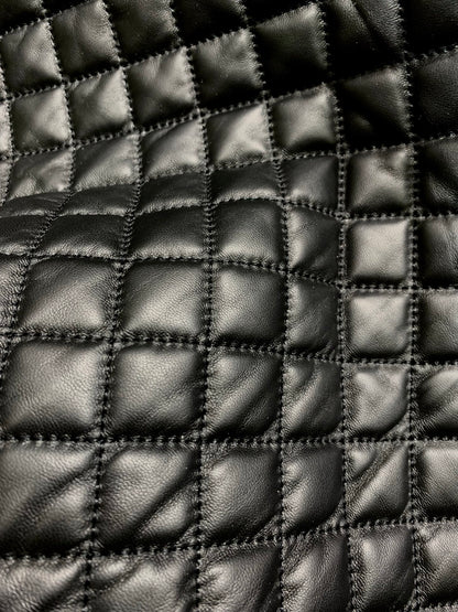C 25fw Lambskin diamond chain strap genuine leather skirt