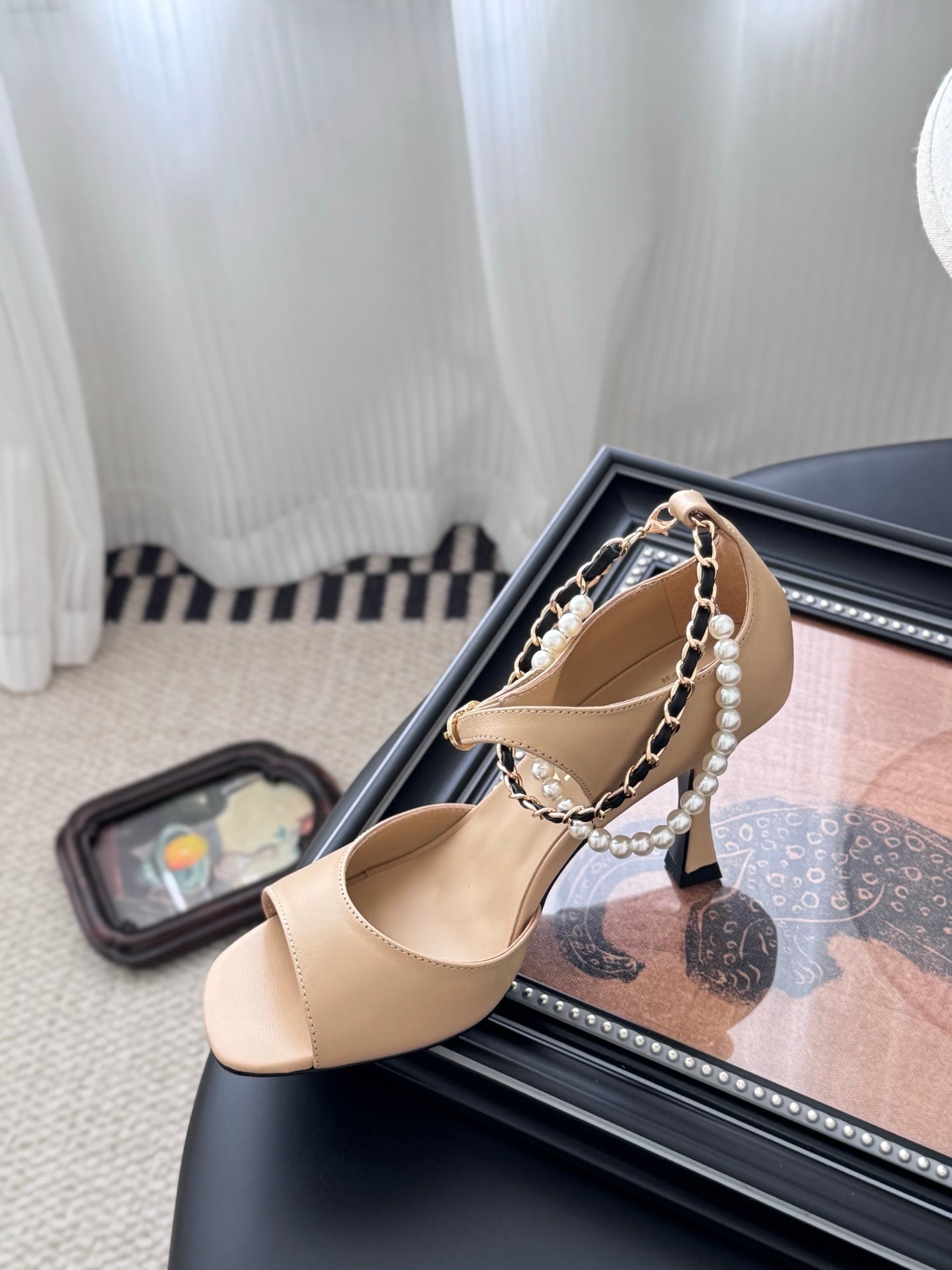 C 25B Mary Jane high heels（BLACK/WHITE/Champagne）