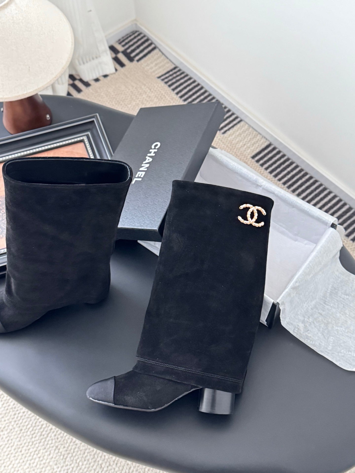 C 25K new chain knight boots