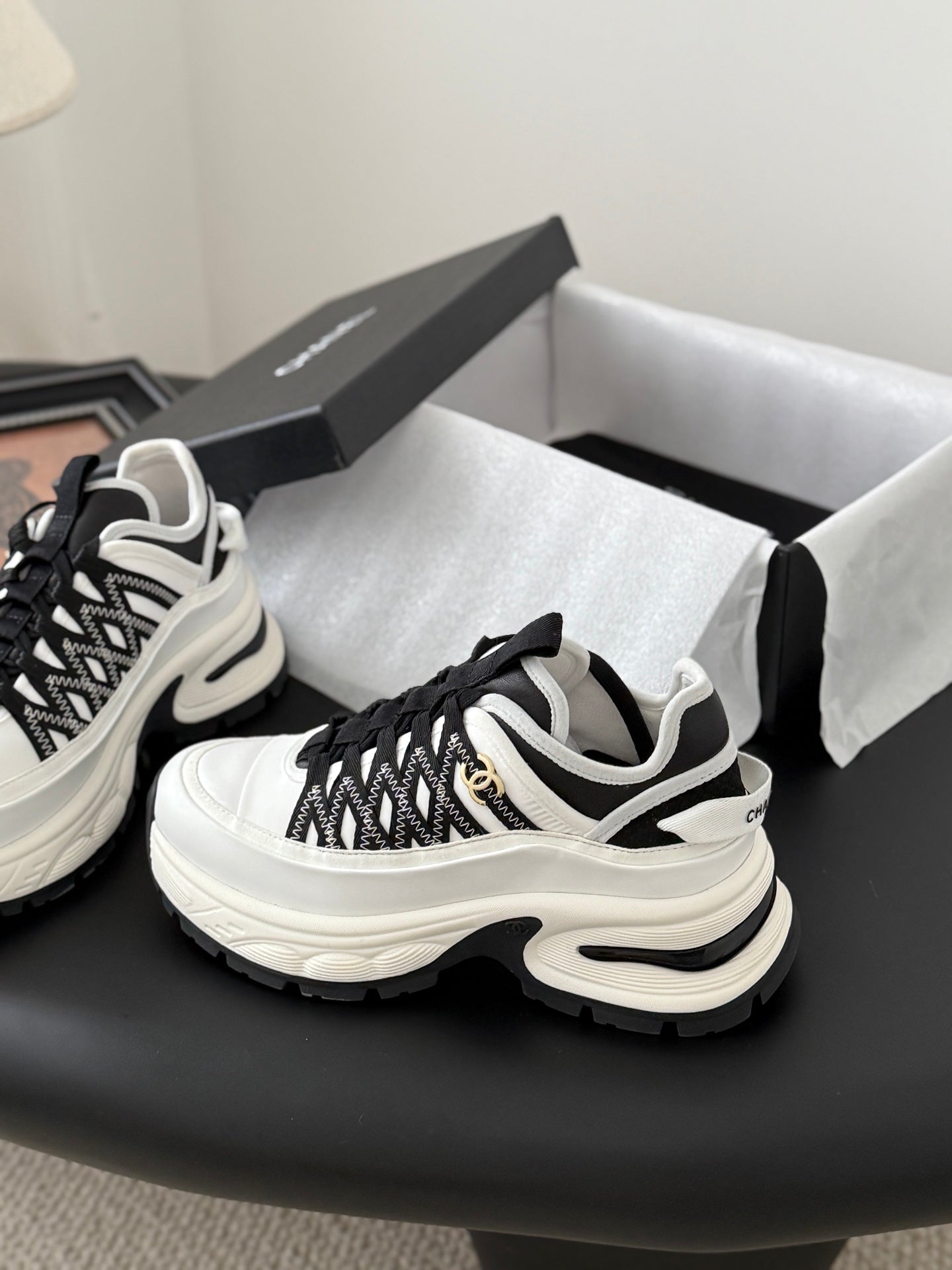 C 25 Thick-soled sports casual shoes