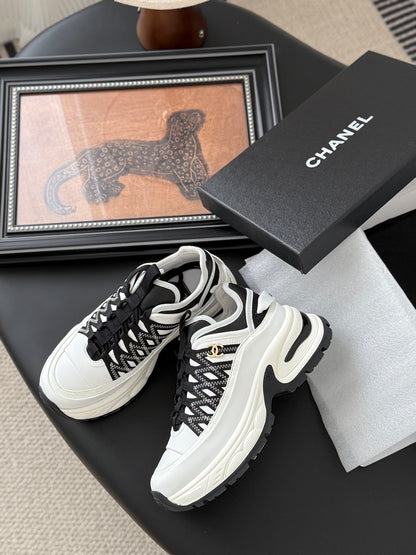 C 25 Thick-soled sports casual shoes