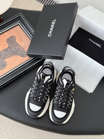 C 25 Thick-soled sports casual shoes