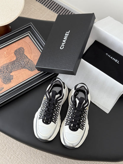 C 25 Thick-soled sports casual shoes