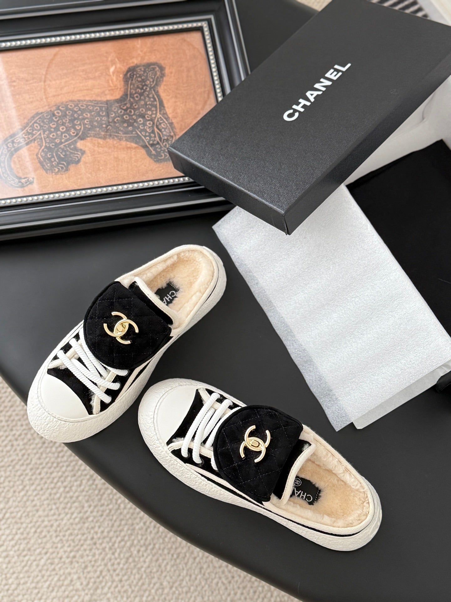 C 25 Classic Backpack, Loungers, Casual Slippers