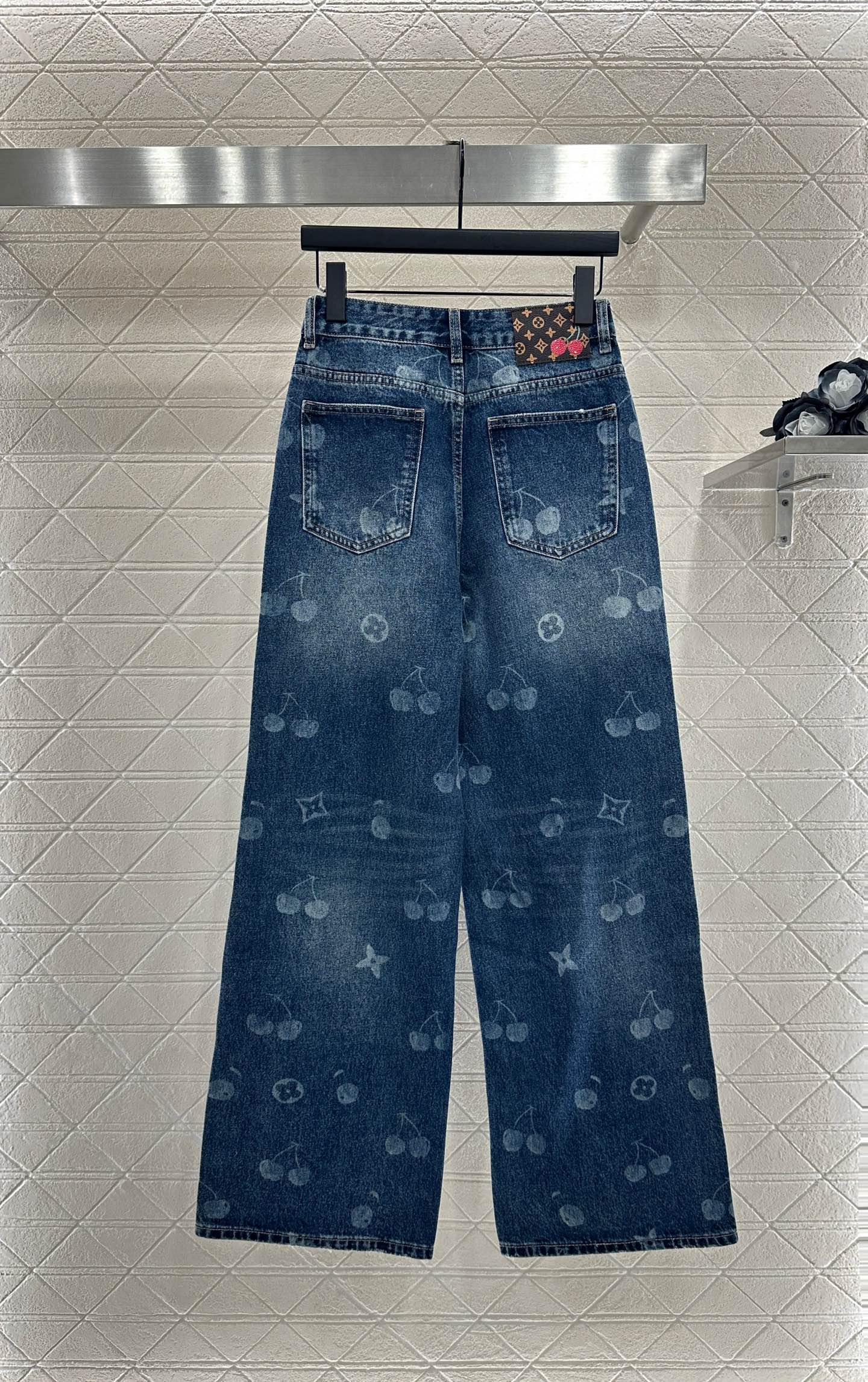 L 25 Straight-leg cherry laser denim trousers