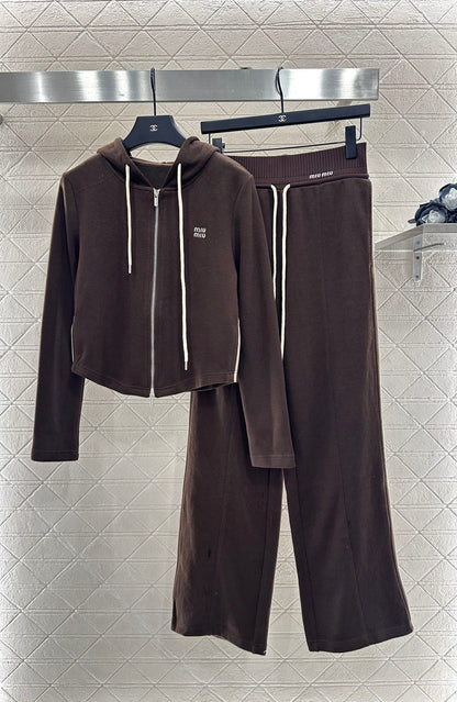 Mi 25 Hooded jacket and trousers set