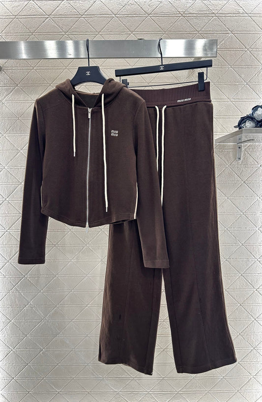 Mi 25 Hooded jacket and trousers set
