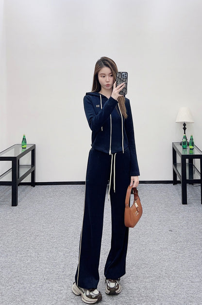 Mi 25 Hooded jacket and trousers set