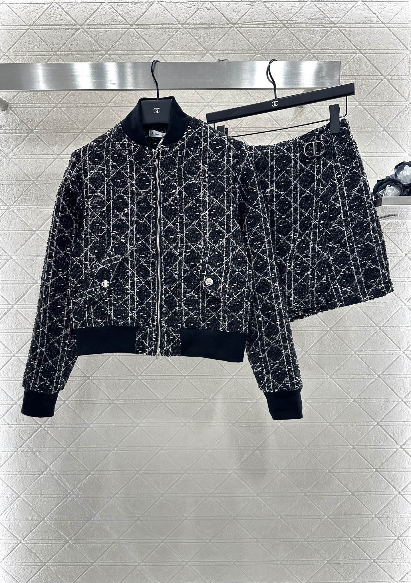 Di 25 Cannage coat and culottes set