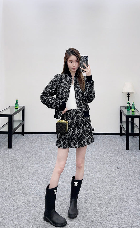 Di 25 Cannage coat and culottes set