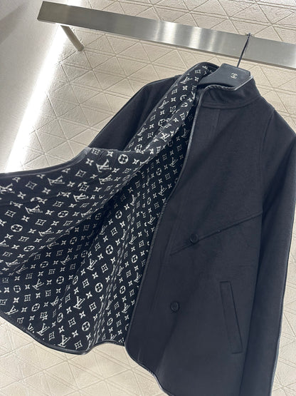 L 25 Lined with printed shawl coat and skirt set