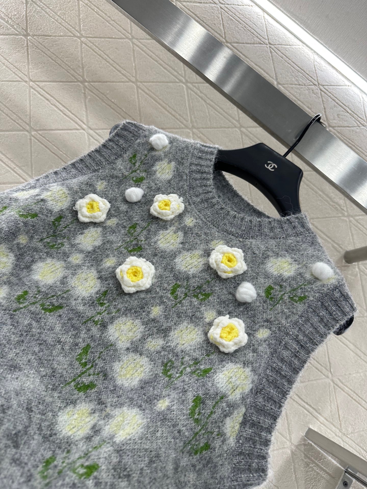 Di 25 3D Crochet Knitted Vest