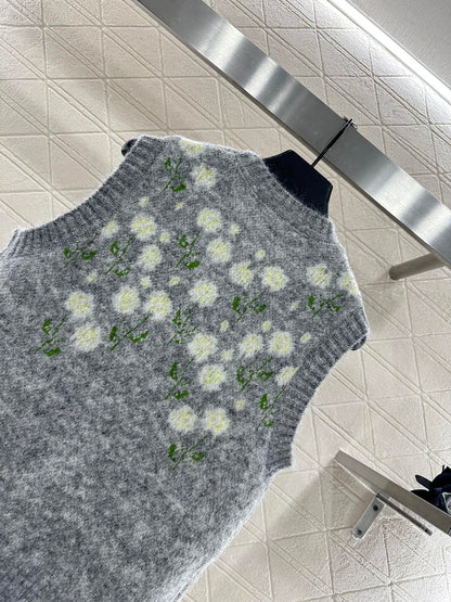 Di 25 3D Crochet Knitted Vest