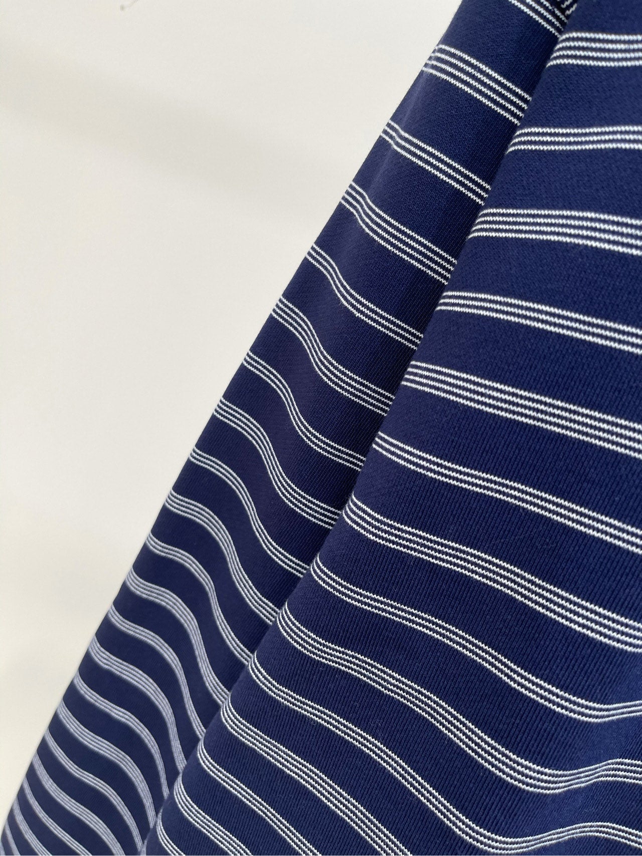 M 25 navy blue striped half-zip polo sweatshirt