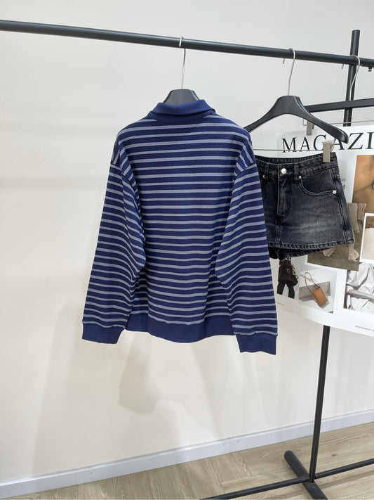 M 25 navy blue striped half-zip polo sweatshirt