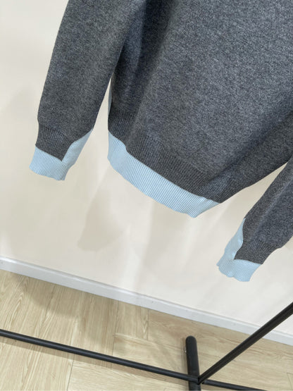 M 25 Gray and blue colorblock fake two-piece polo sweater