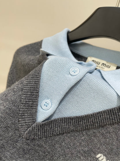 M 25 Gray and blue colorblock fake two-piece polo sweater