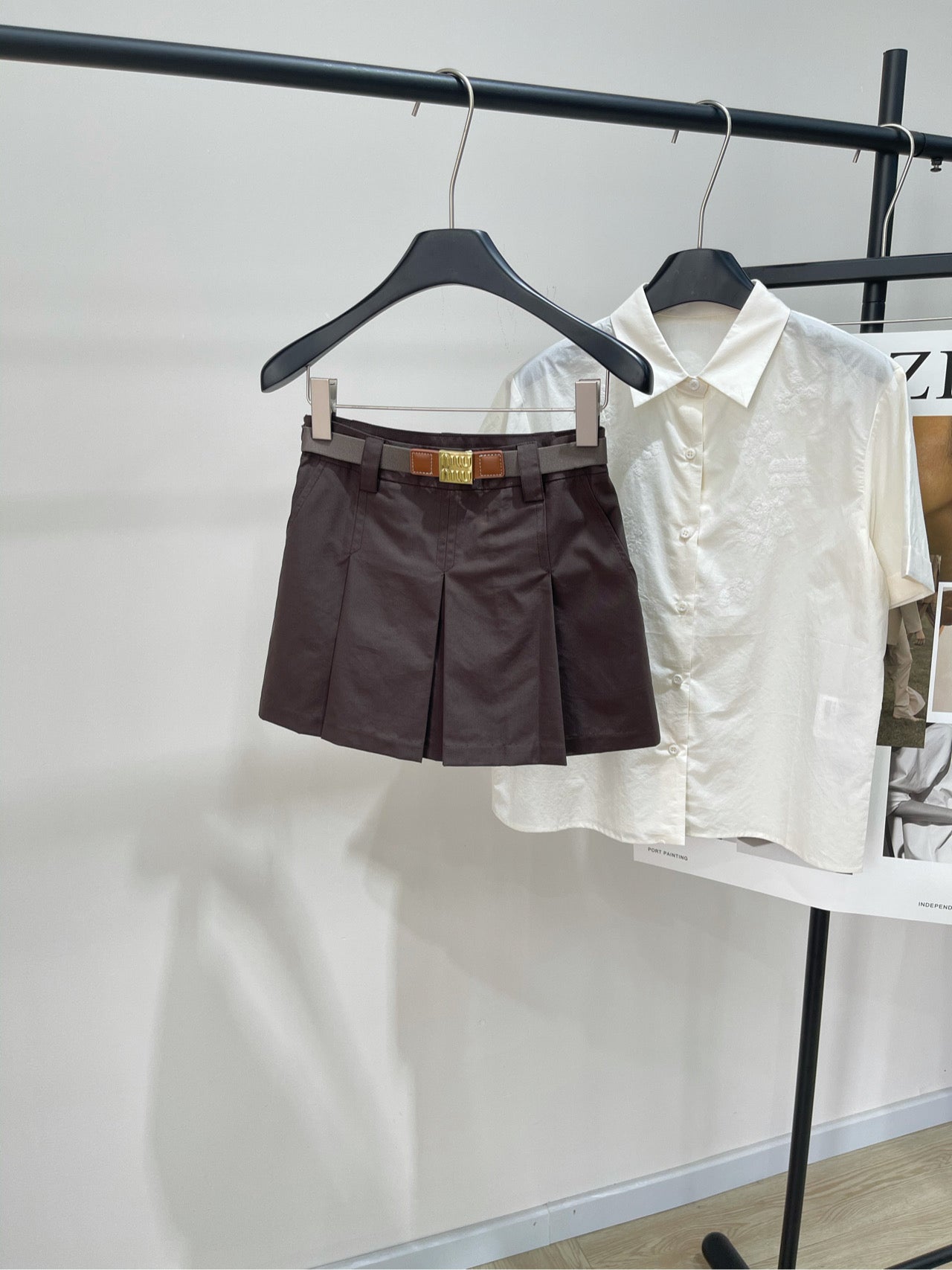 M 25 Cocoa Brown Belt Pleated Skirt