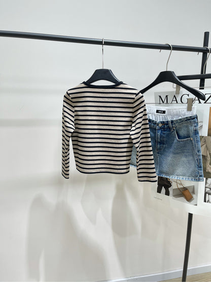 M 25 Beige and black striped round neck three-quarter sleeve top
