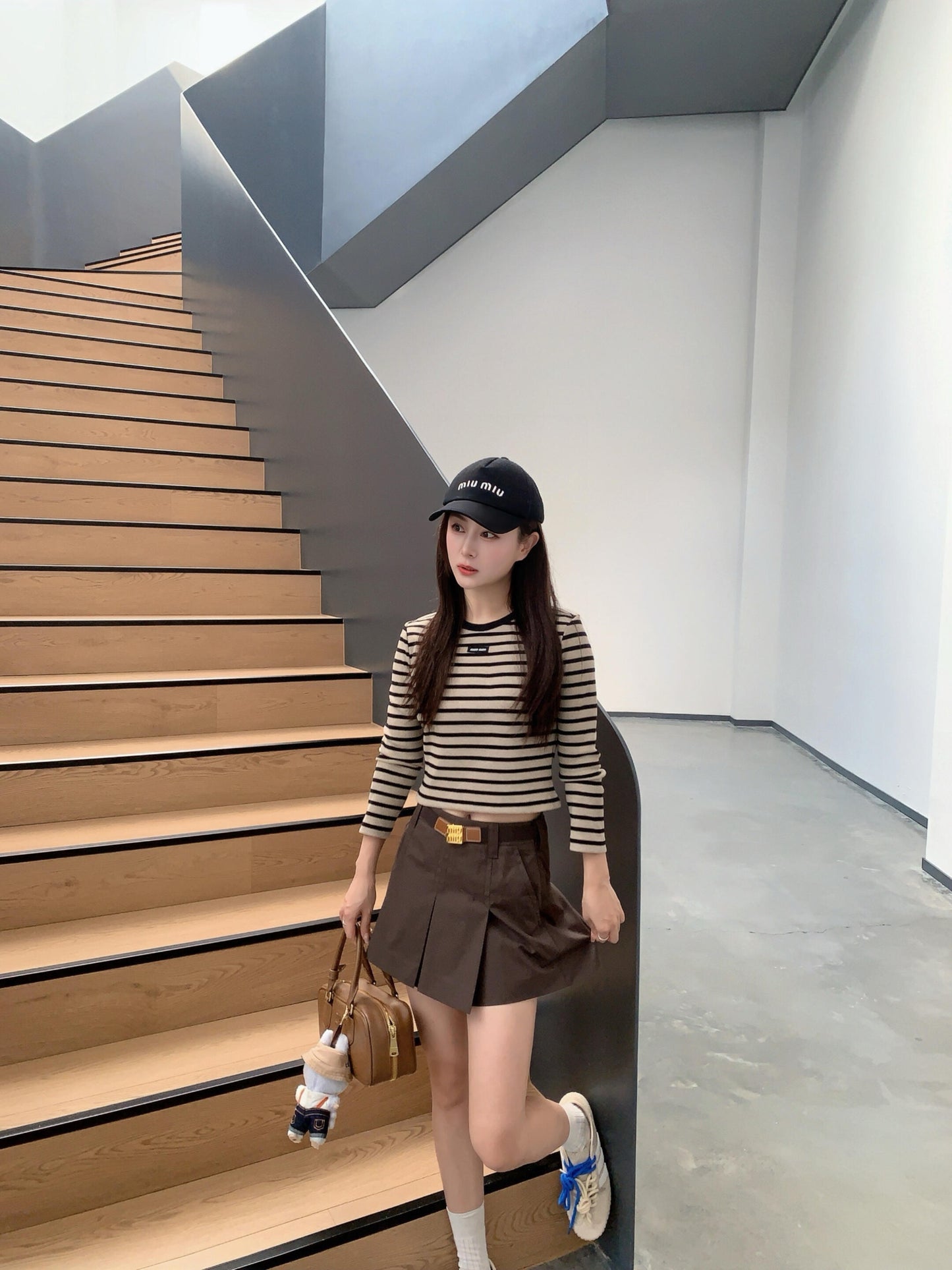 M 25 Beige and black striped round neck three-quarter sleeve top