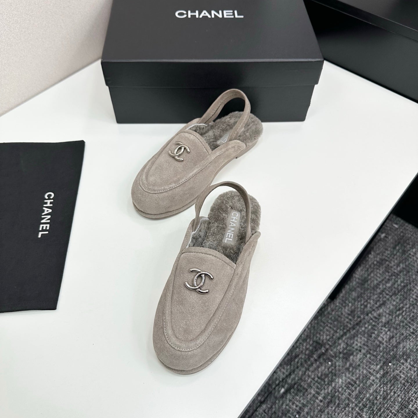 C 25 Casual suede slippers with fleece lining（KHAKI/BLACK/BROWN/BEIGI）