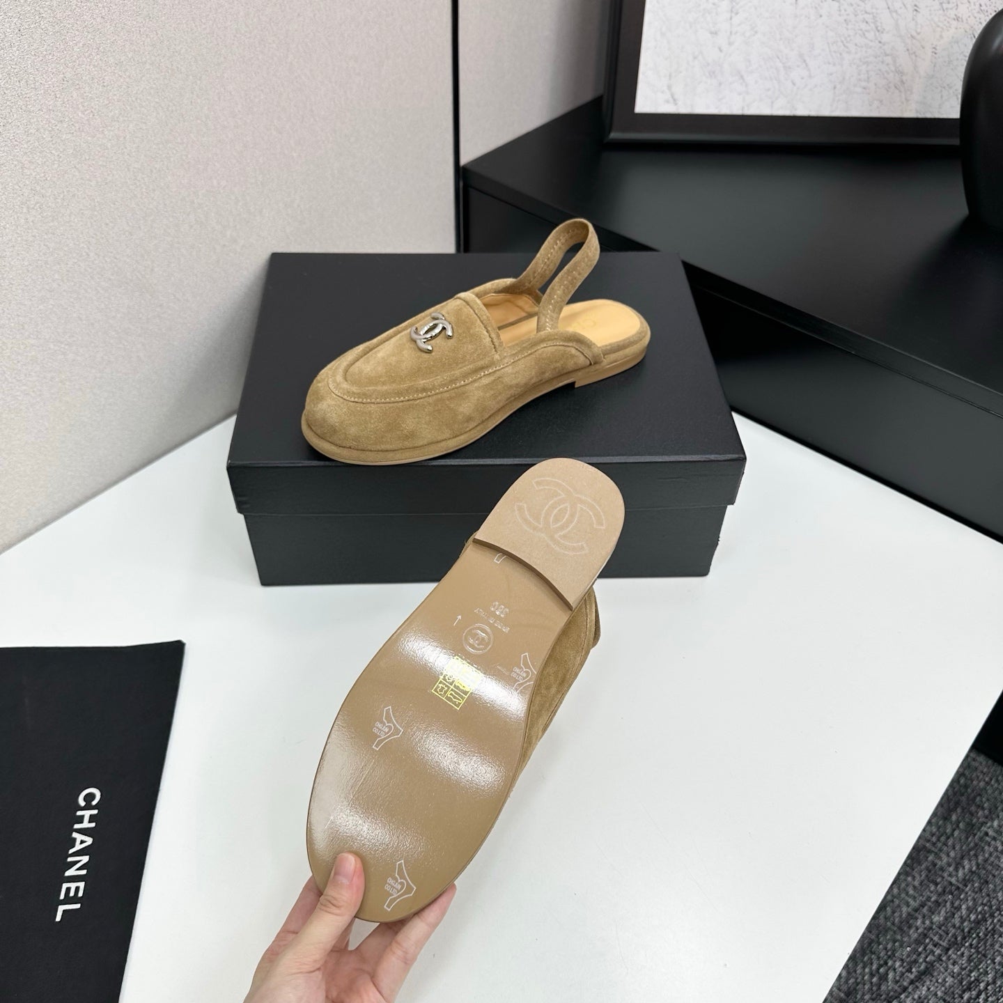 C 25 Casual suede slippers（KHAKI/BLACK/BROWN/BEIGI）