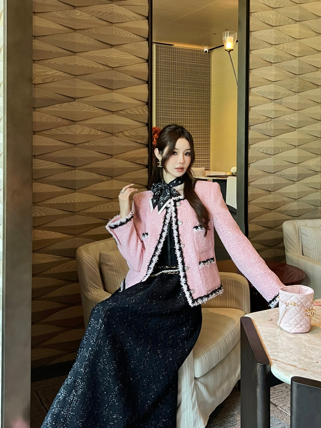 C 25 New Braided trim lapel jacket