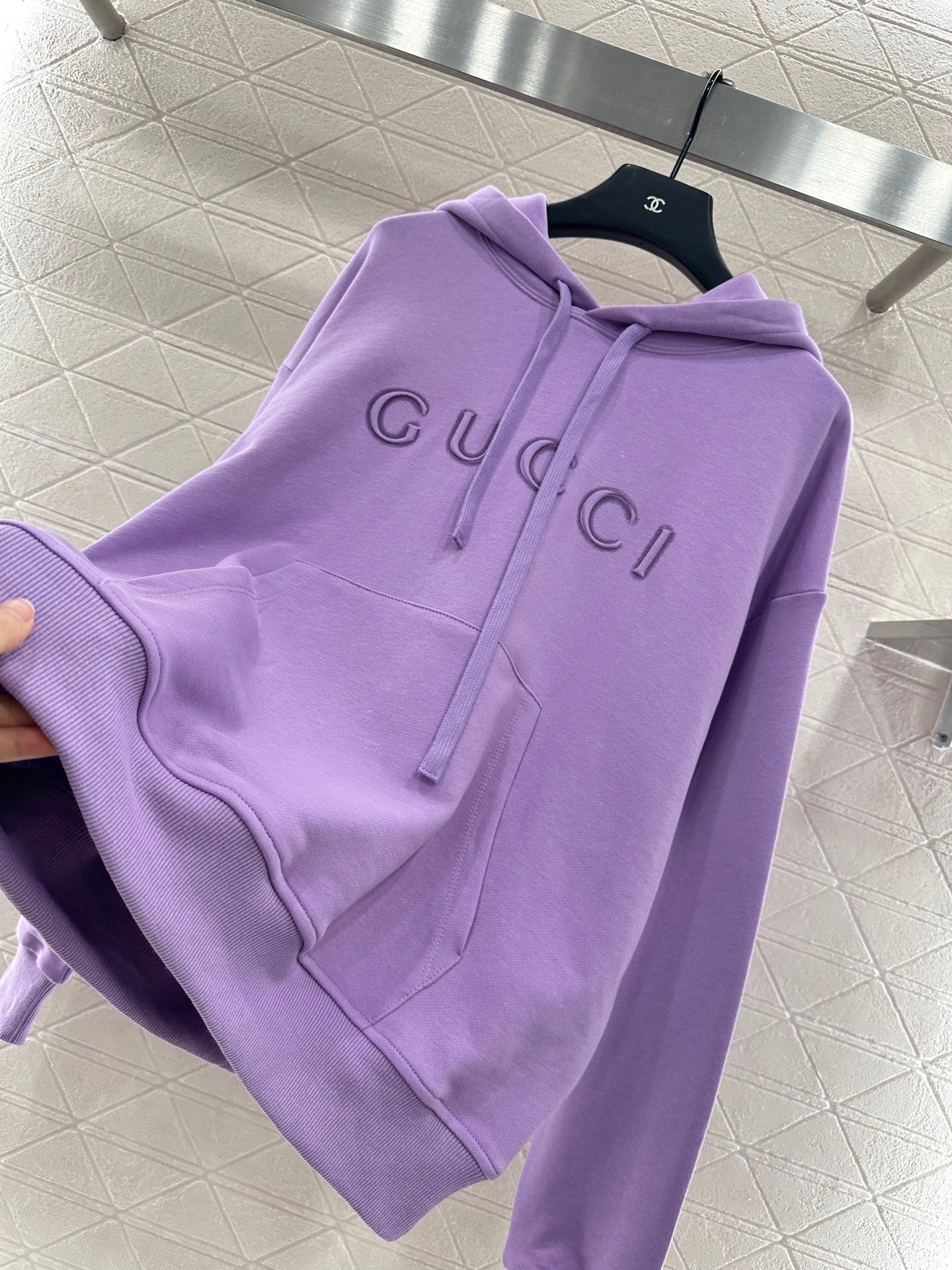 G 25 Hooded letter sweatshirt