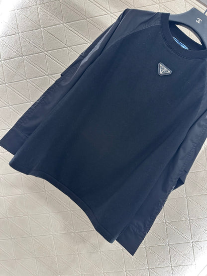 Pr 25 Crew neck paneled long-sleeved top