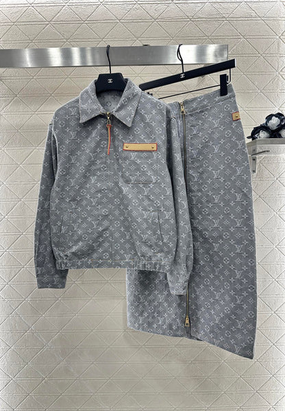 L 25 Denim jacquard jacket and skirt suit