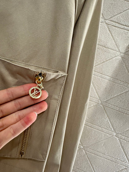 L 25 stand collar zip-up jacket