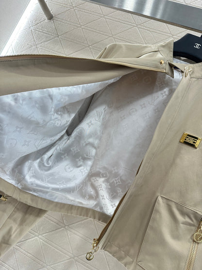 L 25 stand collar zip-up jacket