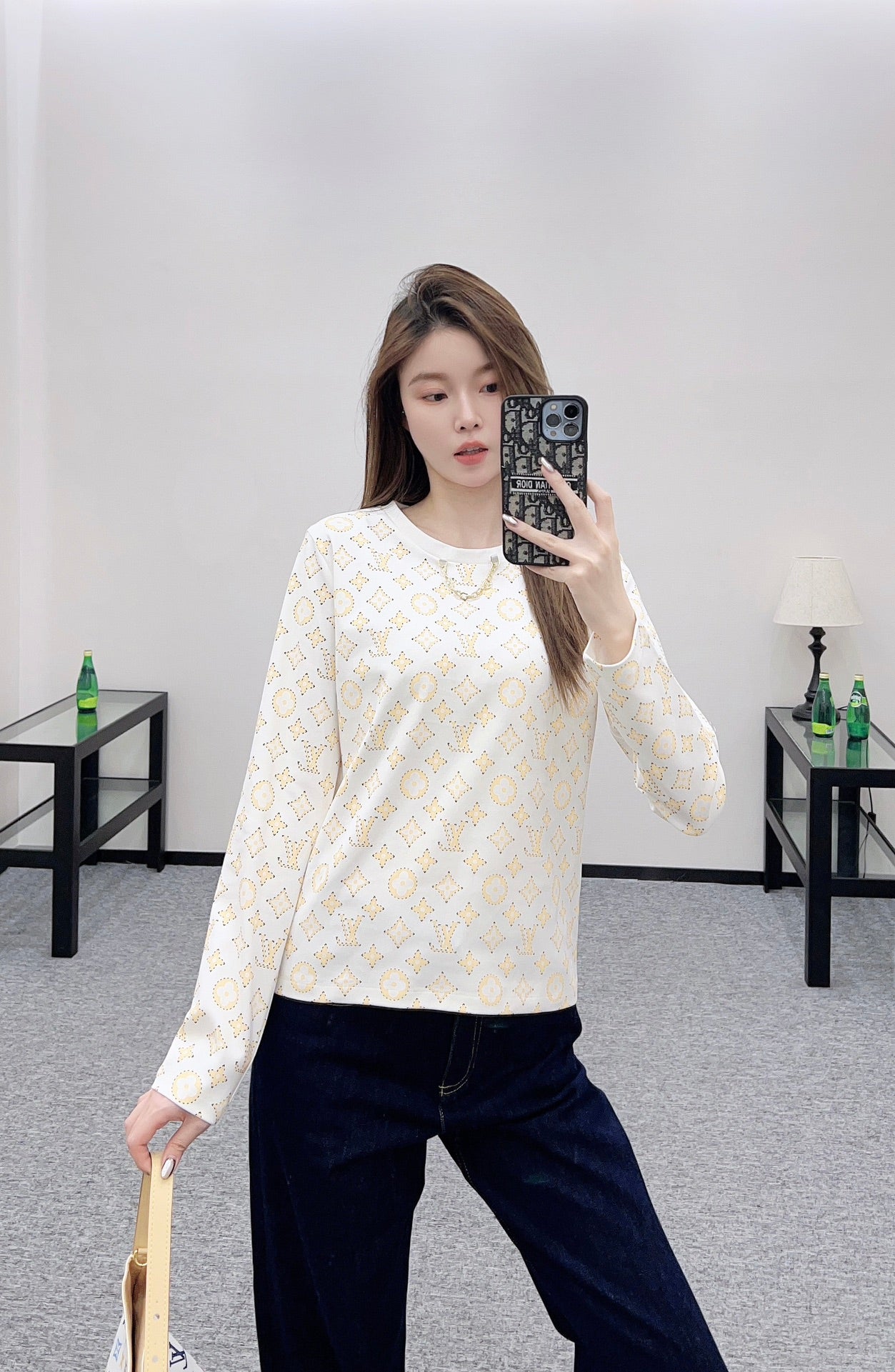 L 25 Cotton printed chain long sleeves