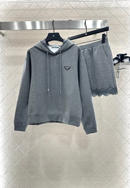 Pr 25 Hooded sweatshirt lace + skirt set