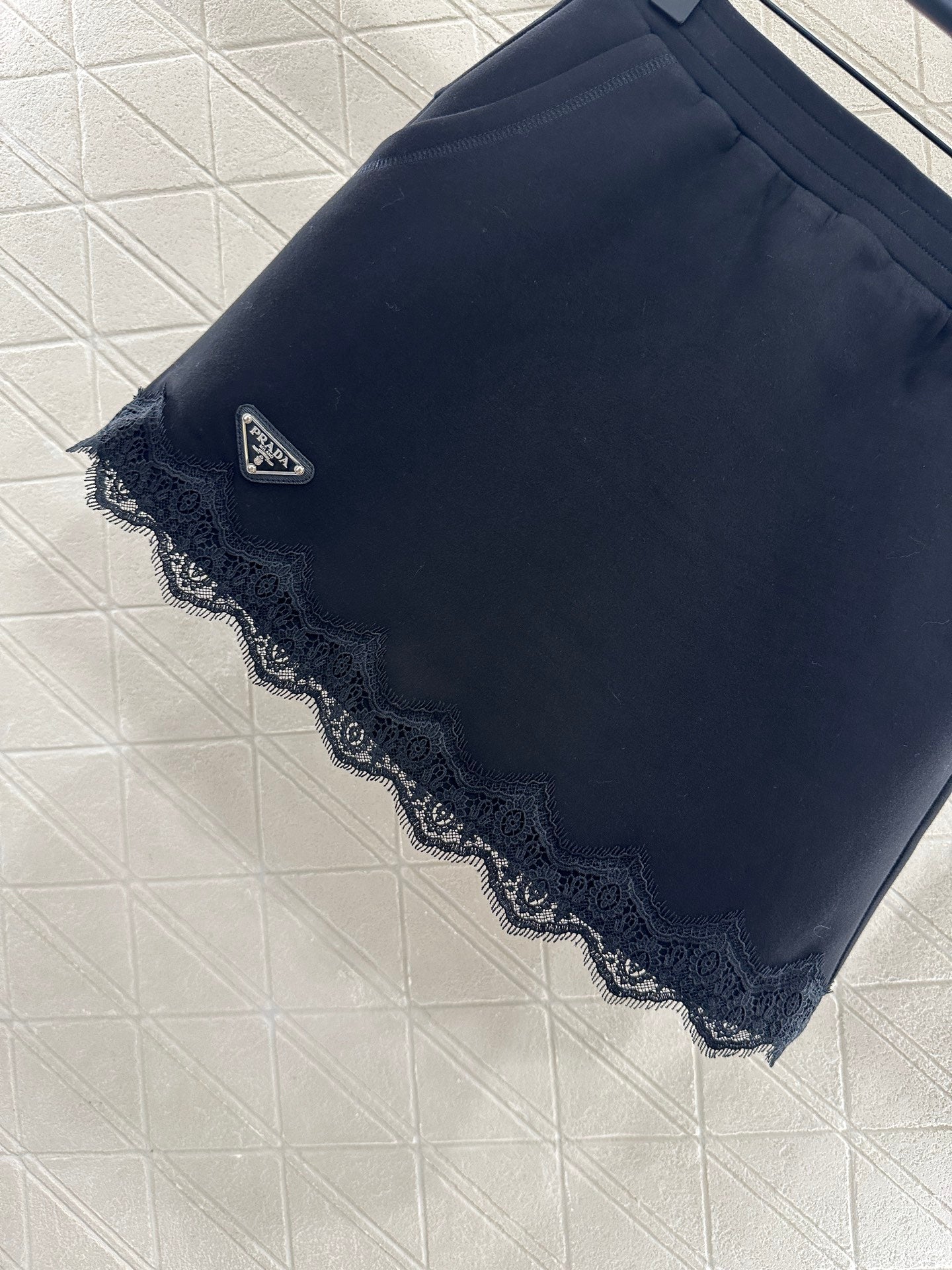 Pr 25 Hooded sweatshirt lace + skirt set