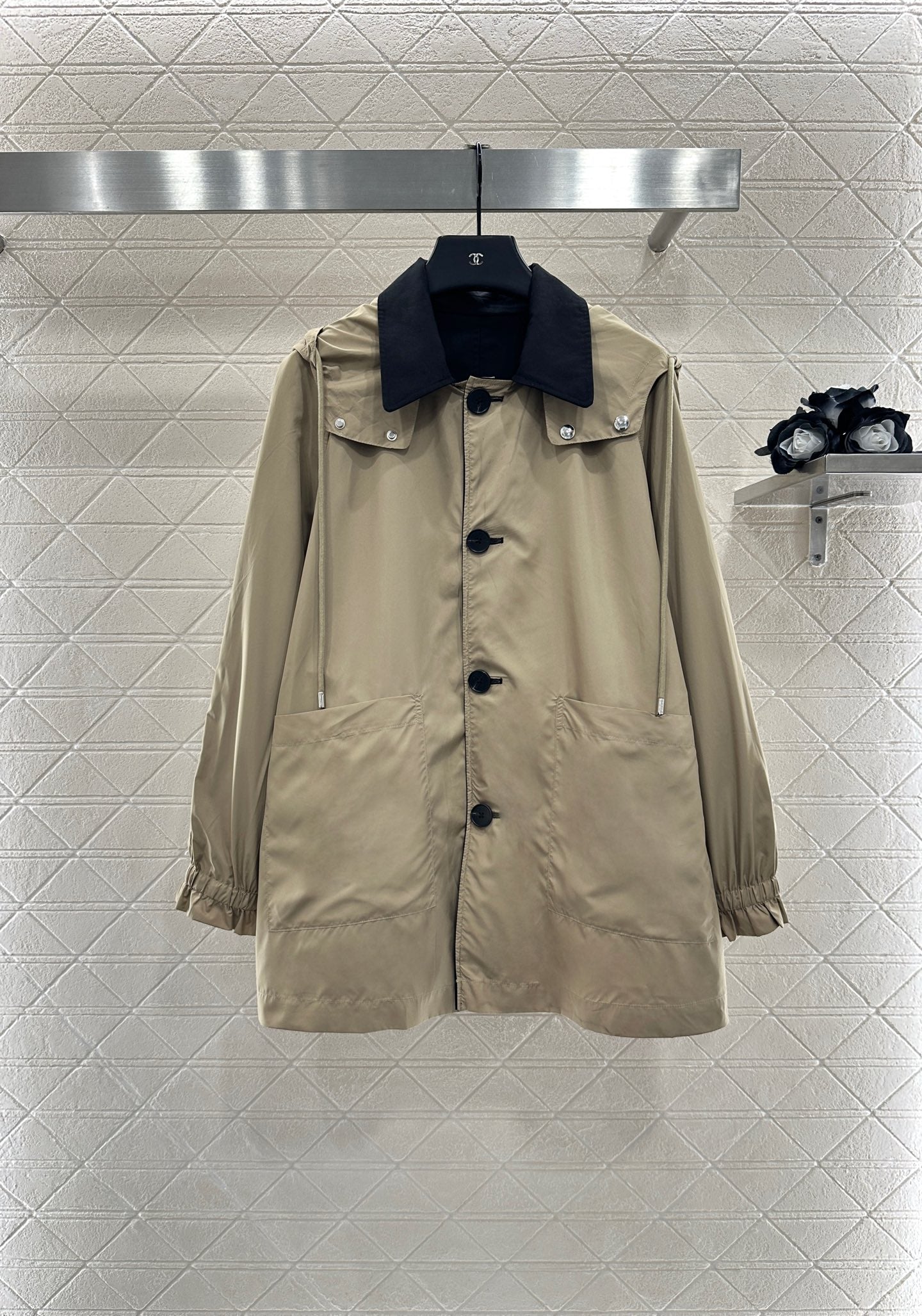 Pr 25 Reversible hooded windbreaker jacket